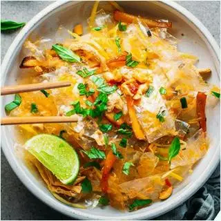 Hình ảnh BÁNH TRÁNG TRỘN MUỐI TẮC 