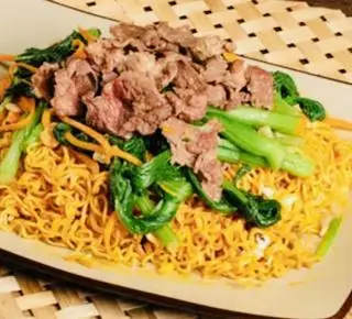mì xào bò  - 90.000 ₫ tại Bún Thịt Nướng, Cháo Hải Sản & Cháo Hàu - Tôn Thất Thuyết