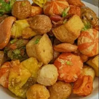 Thập cẩm đồ chiên nhỏ  - 80.000 ₫ tại PONY FRUIT - Trái Cây Cắt Sẵn & Mì Trộn Indomie Cá Viên  - Đường 44