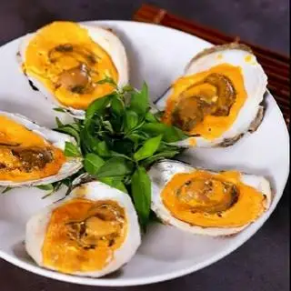 Hình ảnh 10 hàu đại dương sốt phô mai