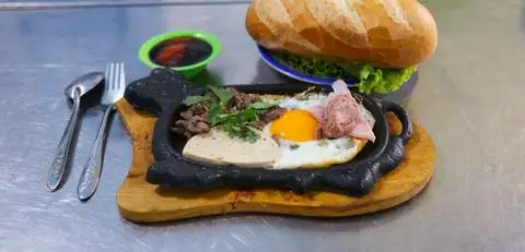 Cơm Gà Xối Mỡ, Bánh Mì Chảo & Bò Né - Ông Mập - Cơm/Cơm tấm gần bạn