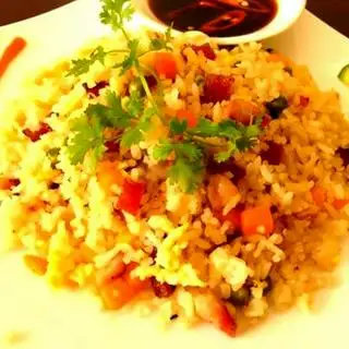 Cơm Chiên bao tử xào giòn - 40.000 ₫ tại Thiện Thành Quán - Cơm Chiên & Mì Xào Giòn - Quốc Lộ 13