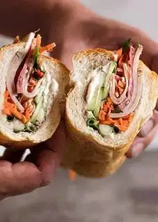 Hình ảnh bánh mì Sài Gòn 