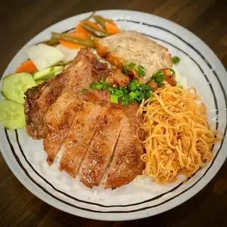 Sườn Bì Chả - 55.000 ₫ tại Cơm Tấm – Bún Thịt Nướng Gia Nghi - Phạm Văn Bạch