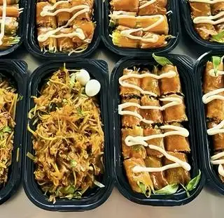 Hình ảnh Combo bánh tráng trộn lớn + cuộn lớn 