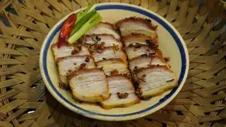 Hình ảnh Ba rọi chiên Sả ớt