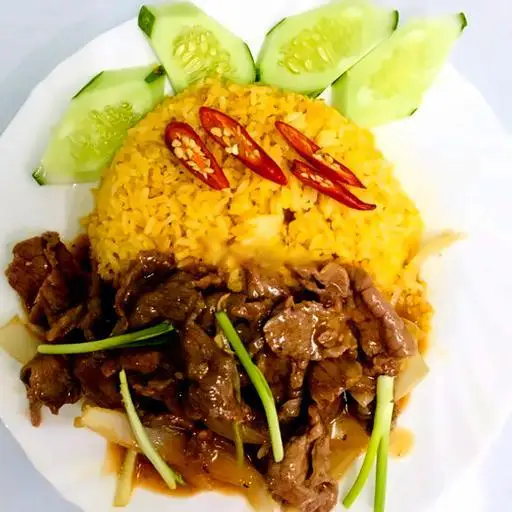 Hình ảnh Cơm bò xào củ hành - có canh