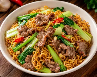 Nui xào bò  - 52.500 ₫ tại Tina - Mì Trộn - KDC Trung Sơn - Đường Số 9