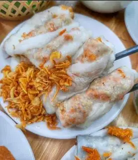 Hình ảnh Bánh cuốn nhân tôm thịt- chả cháy