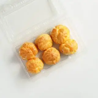 SU KEM HỘP 6 VIÊN - 35.000 ₫ tại Tiệm Bánh Oanh Oanh - Bánh Kem & Bông Lan Trứng Muối - Sư Vạn Hạnh (Nối Dài)
