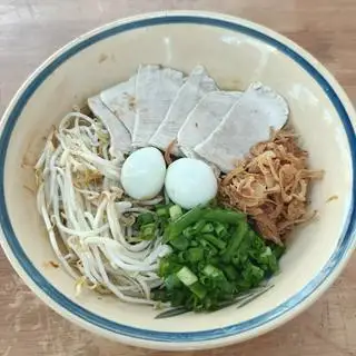 Bánh Canh Trộn Thịt Nạc - 75.000 ₫ tại Bánh Canh Cua Jangji - Trần Phú