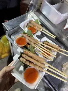 Hình ảnh Nem Chua Nướng