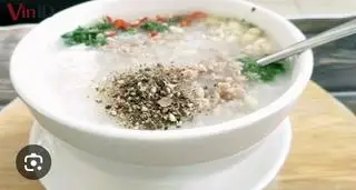 cháo thịt bằm  - 33.000 ₫ tại Quán Ghiền - Cháo Hải Sản & Hột Vịt Lộn - Nguyễn Lâm