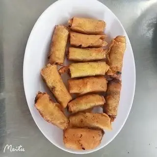 chả giò - 5.000 ₫ tại Bánh Cuốn & Súp Cua Ngọc Lan - Trương Hoàng Thanh