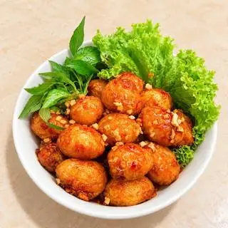 Hình ảnh Trứng Cút Chiên Sốt Mắm Tỏi