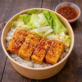 Cơm đậu hủ xốt cay Malaysia - 59.000 ₫ tại Quán Của Lâm - Mì Cay, Cơm Trộn & Tokbokki - Khuông Việt