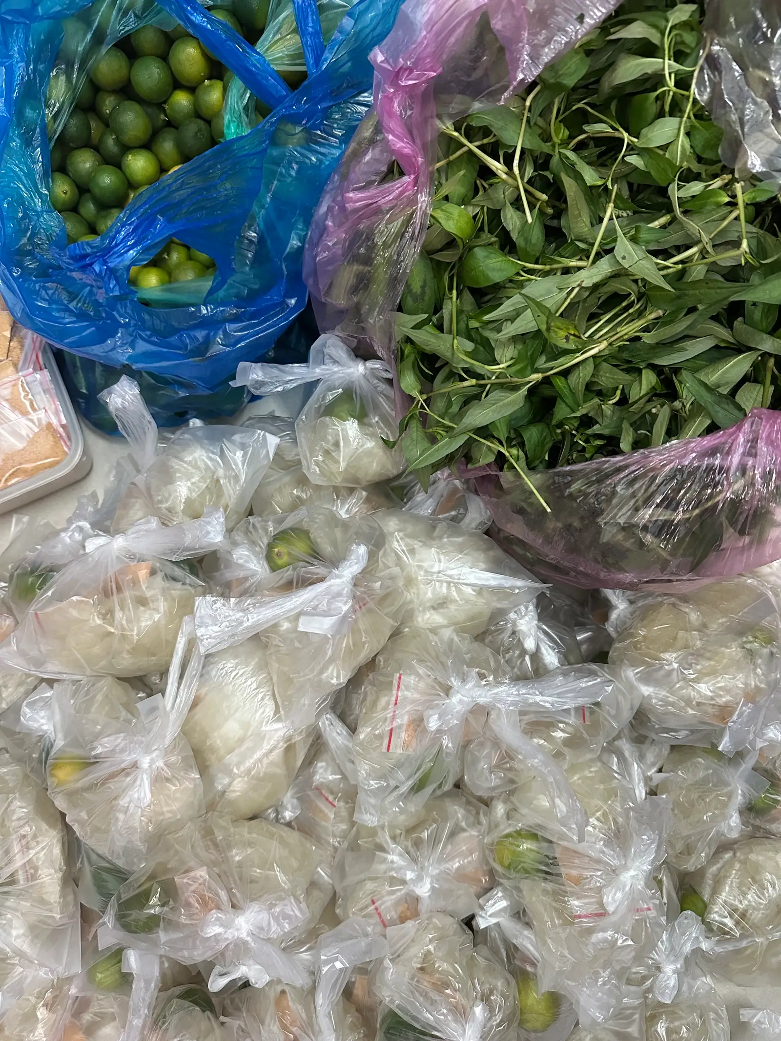 Hình ảnh 5 Bịch Bánh Tráng Muối Sặc