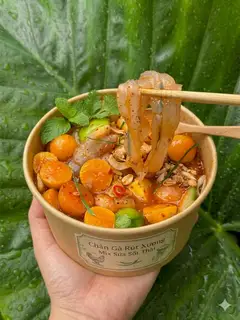 Sứa Sợi Mix Trứng Non Lòng Đào- Hộp nhỏ 300gram - 119.000 ₫ tại Tường Vi - Cá Viên Chiên Nước Mắm, Trứng Non & Chân Gà Sốt Thái - Đoàn Văn Bơ