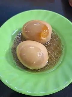 Trứng kho - 20.000 ₫ tại  Quán Cô Huệ - Cơm Trưa & Bún Thịt Nướng - Võ Văn Tần