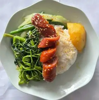 Cơm Xúc Xích - 30.000 ₫ tại Cơm Chay Thập Phương - Hoàng Diệu 2