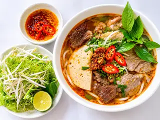 Hình ảnh Bún bò