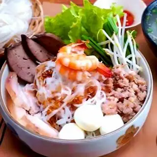 Hủ tiếu nam vang - 55.000 ₫ tại Thiện Thành Quán - Cơm Chiên & Mì Xào Giòn - Quốc Lộ 13