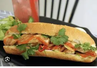 Hình ảnh Bánh mì thập cẩm trứng