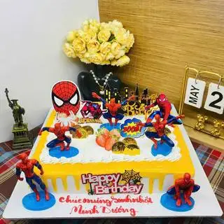 Hình ảnh siêu nhân size to