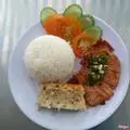 Cơm sườn chả - 53.000 ₫ tại Cơm Tấm Cây Phượng - Chung Cư Hoàng Diệu