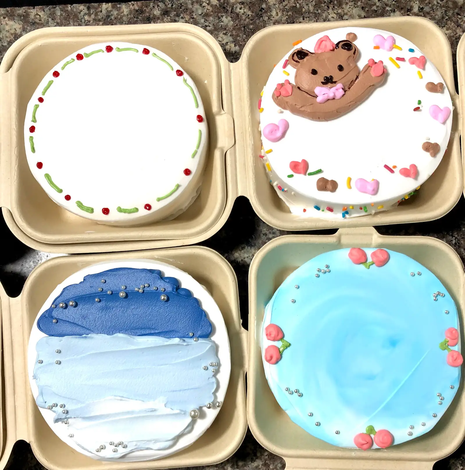 Bánh Kem Bento Xanh, Trắng (Mẫu ngẫu nhiên, có ghi chữ theo y/c) - 75.000 ₫ tại Bánh Kem Tiến Phát - Nguyễn Văn Đậu
