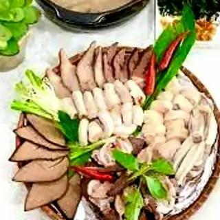 Lẩu cháo lòng - 459.000 ₫ tại Lẩu Cháo Lòng Cô Béo - Nguyễn Thị Minh Khai