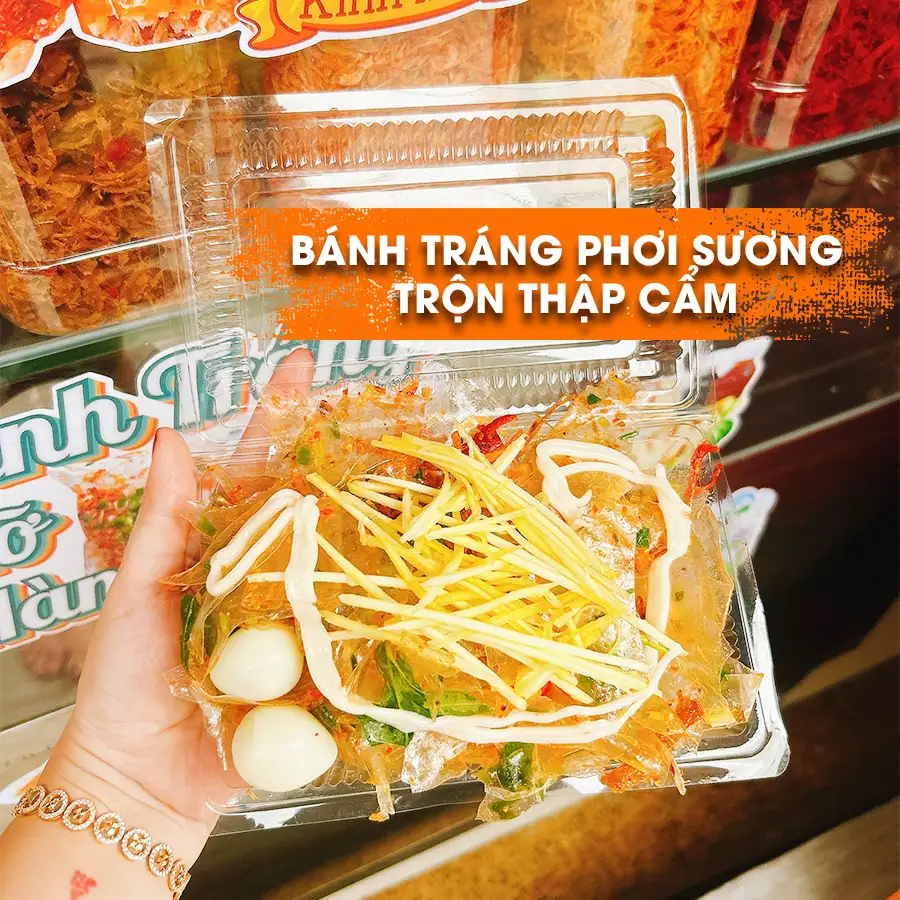 Bánh Tráng Phơi Sương Trộn Thập Cẩm - 35.000 ₫ tại Ăn Vặt Sutin - Bánh Tráng Trộn, Tré Trộn & Trà Trái Cây - Lê Văn Quới