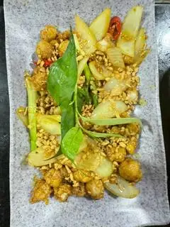Hình ảnh Răng mực chiên nước mắm