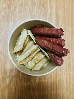 Hình ảnh combo nem rán, lạp xưởng