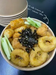 Hình ảnh Mì Trộn Indomie Gà Rán+ Tokbokki