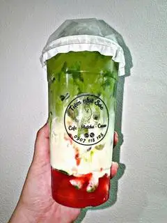 Matcha latte dâu - 50.000 ₫ tại Tiệm Nhà Sóc - Cafe, Matcha & Cacao - Khánh Hội