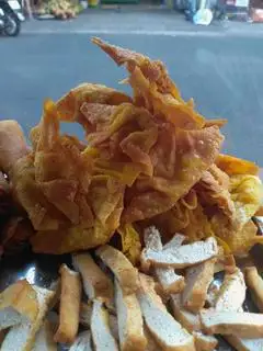 Hoành Thánh thêm - 5 miếng - 15.000 ₫ tại Diệu Bún Gạo Xào Chay Và Bánh Uớt Chay - Dạ Nam
