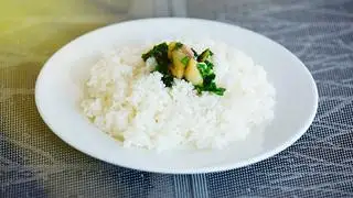 cơm thêm - 6.000 ₫ tại Cơm Tấm Ông Chu - Nguyễn Tri Phương