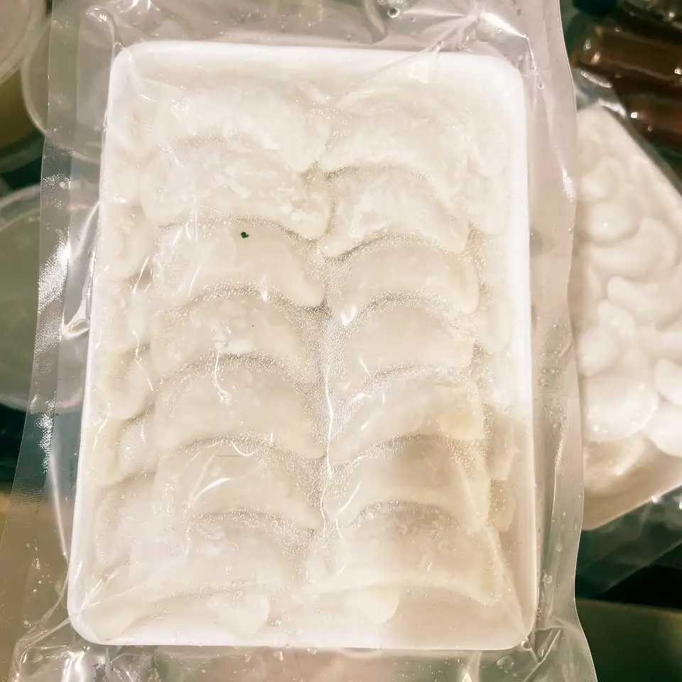 Bánh bột lọc nhân đậu xanh chay (500g)  - 100.000 ₫ tại Ăn Vặt Rio - Lê Thị Riêng