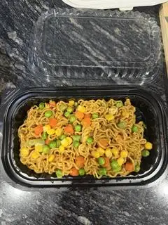 Hình ảnh  Mì trộn rau củ