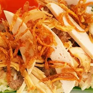 Xôi chả lụa chay - 22.000 ₫ tại Bánh Mì Chay - Xôi Chay Thanh Xuân - Nguyễn Văn Công