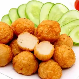 Cá viên loại 1 - 1.500 ₫ tại Nhà Cáo - Cá Viên Chiên & Trà Sữa - Hồ Học Lãm