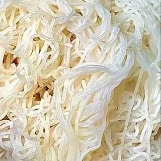 BÚN THÊM  - 15.000 ₫ tại Bà Như - Lẩu Thái Hải Sản & Đầu Cá Hồi - Âu Dương Lân