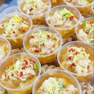 Hình ảnh Chân Gà XẢ TẮC Rút Xương (Size Nhỏ) + Sốt Chấm