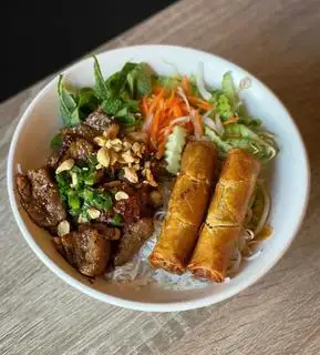 Bún thịt nướng chả giò - 43.000 ₫ tại BÚN THỊT NƯỚNG & BÁNH HỎI THỊT NƯỚNG - A.HUY - Vạn Kiếp