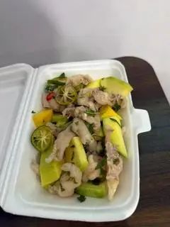 Hình ảnh Chân gà rút xương xả tắc