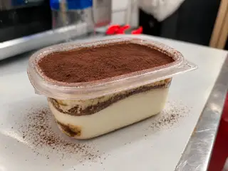 Hình ảnh Tiramisu Noir ( classic)