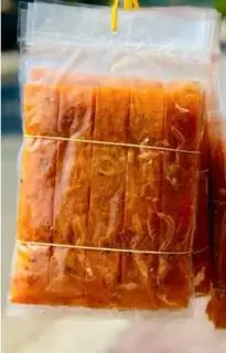 bánh tráng cuộn bò  - 10.000 ₫ tại Bánh Tráng Trộn Phơi Sương Củ Chi - Nguyễn Gia Trí