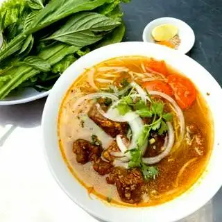 Bánh mì bò kho - 50.000 ₫ tại Phở Khô Gia Lai & Bò Kho Thùy Linh - Đường Số 2