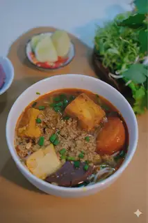Bún riêu cua truyền thống - 45.000 ₫ tại Bếp Nhà Signature - Bún Riêu Cua Mọc Tôm - Trần Nhật Duật